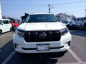 Toyota Land Cruiser Prado 2018 Pearl