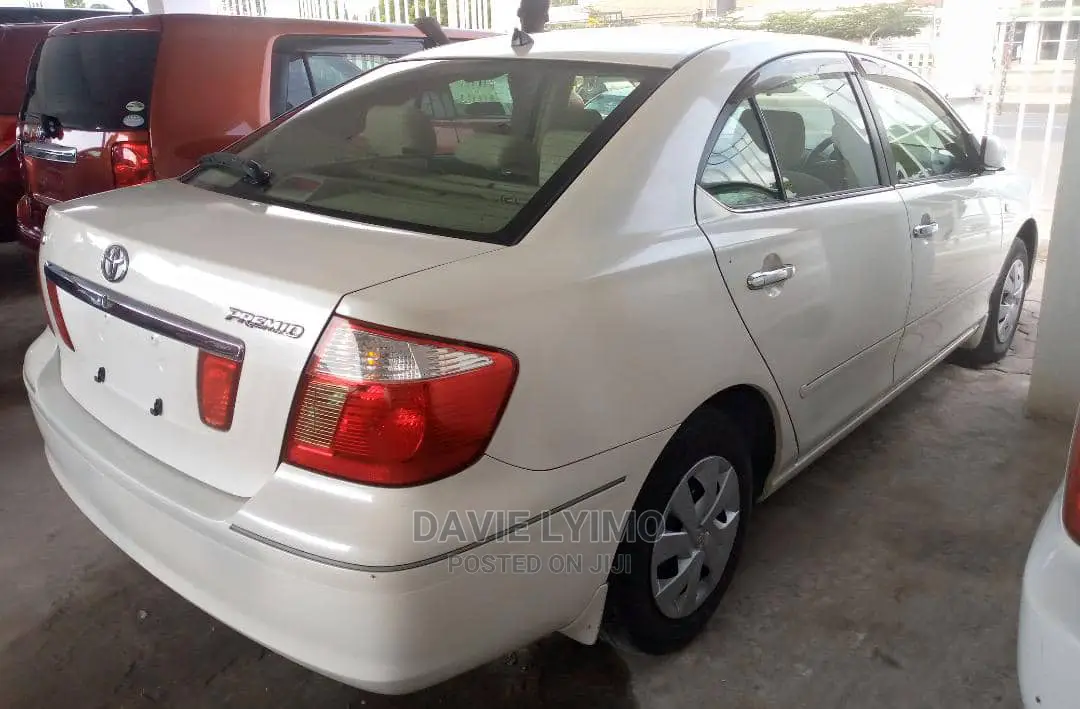 Toyota Corona 2004 Pearl