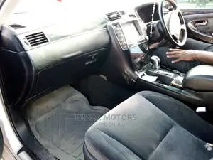 Toyota Crown 2004 Silver
