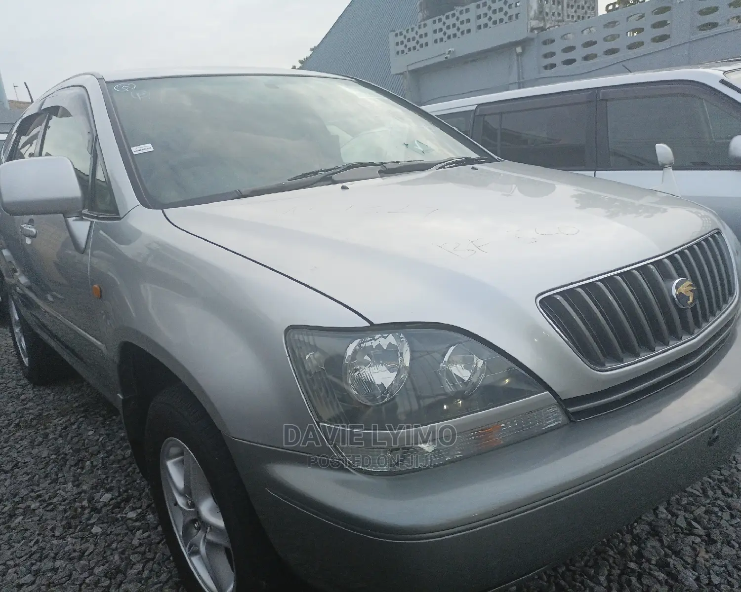 Toyota Harrier 1998 Gray