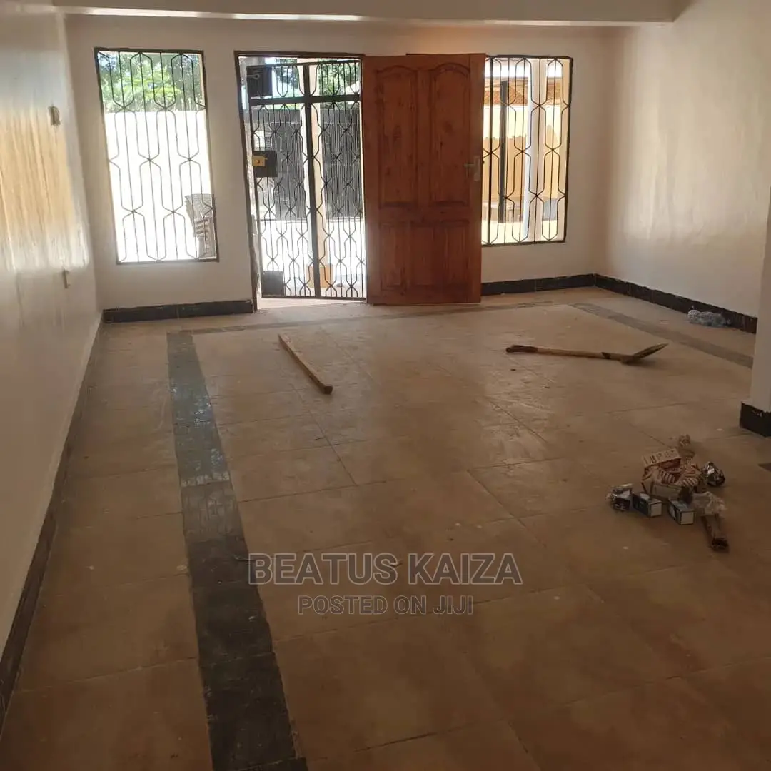 4bdrm House in Kinondoni Studio for rent