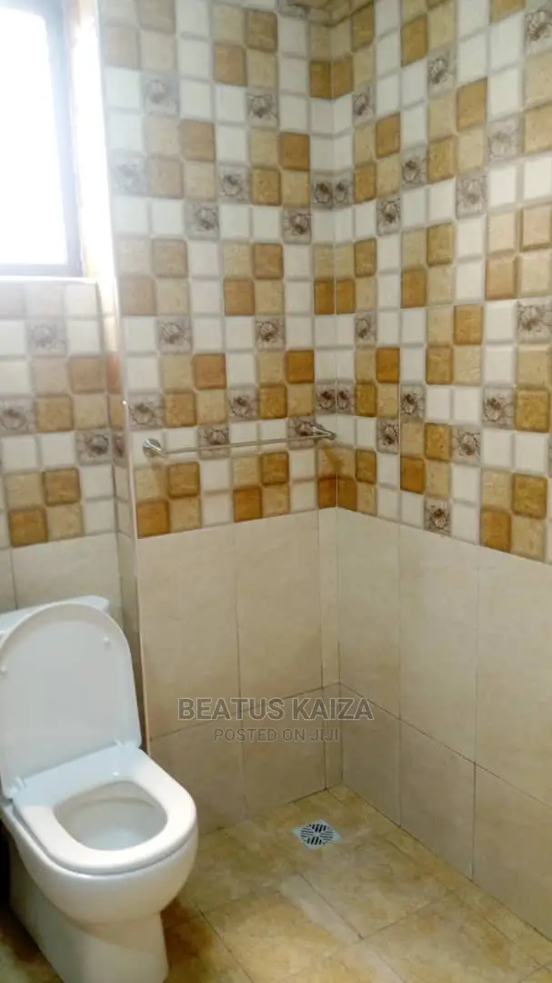 3bdrm Block of Flats in Upanga Mfaume Street for rent