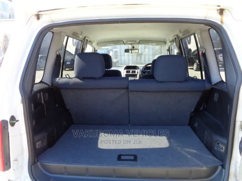 Mitsubishi Pajero IO 2002 Pearl