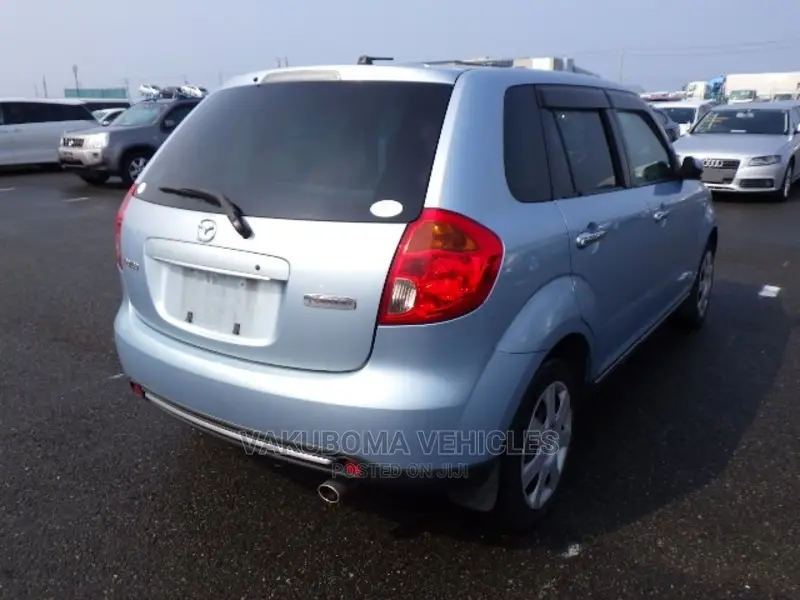 Mazda Verisa 2007 Silver