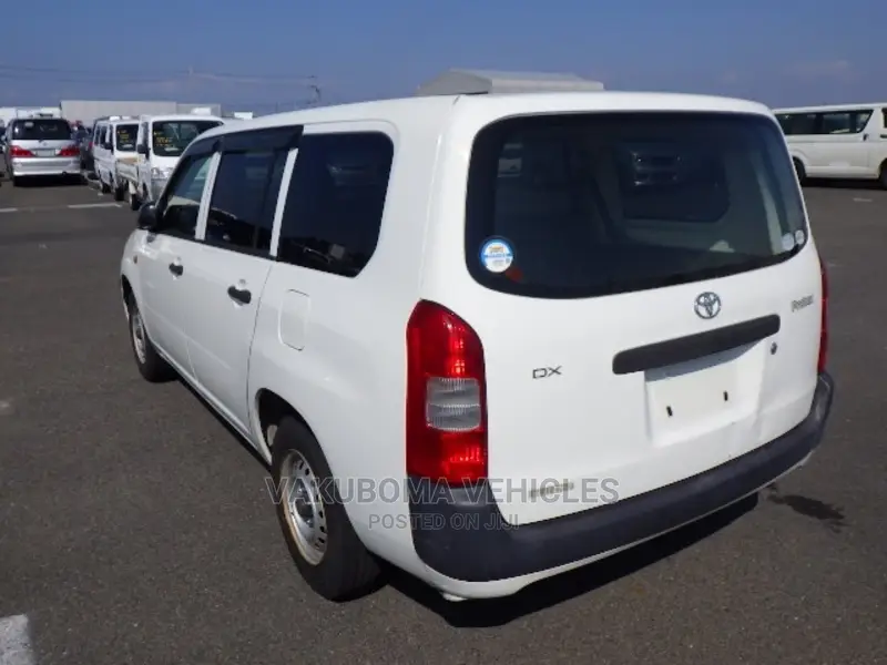 Toyota Probox 2005 Pearl