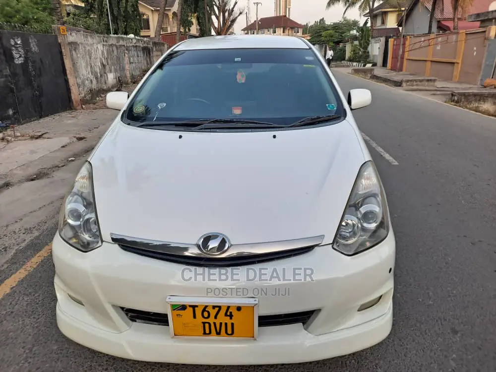 Toyota Wish 2006 White