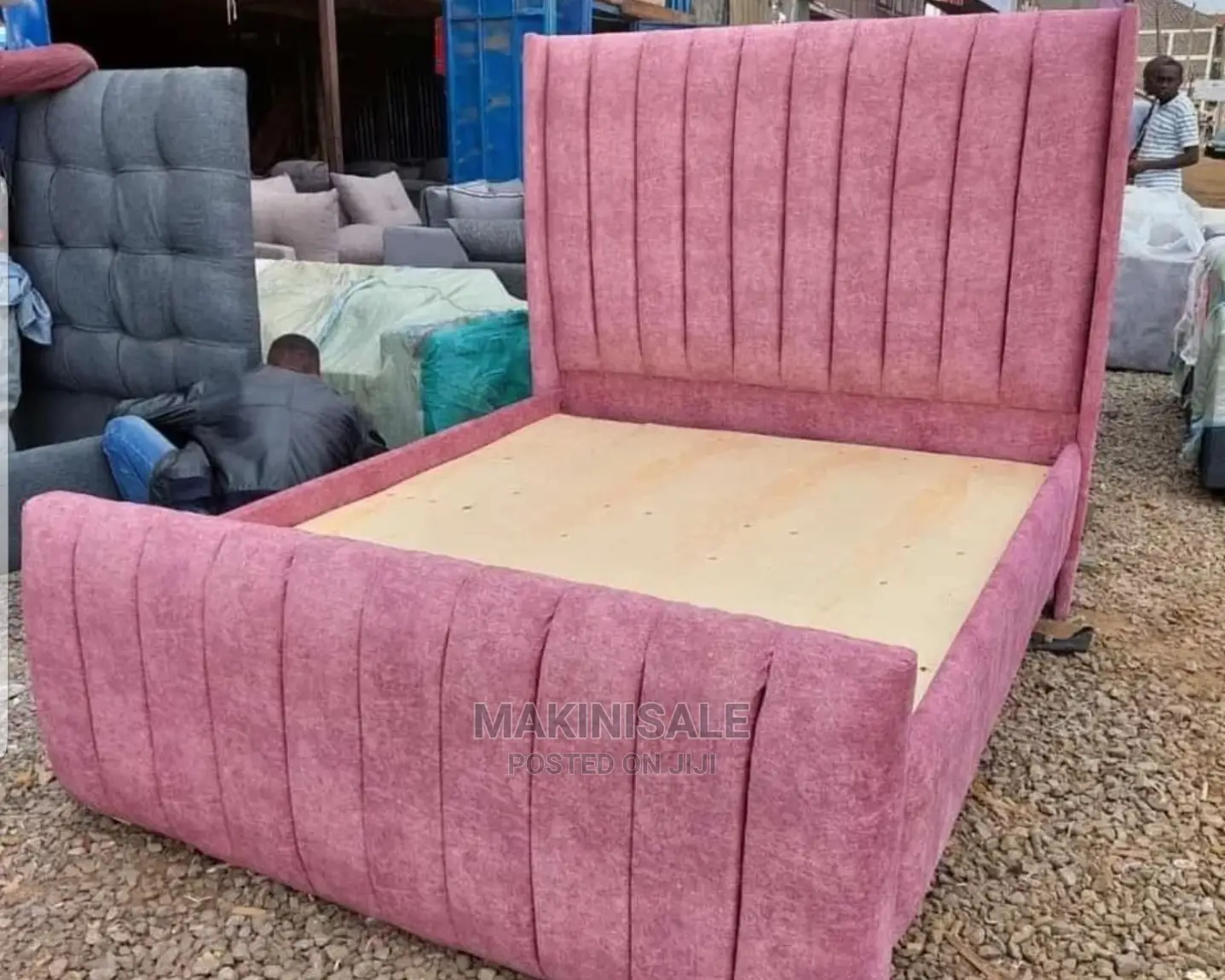 Kitanda Kizuri Sana Simple Kwa Bei Nafuu Sana Tupigie