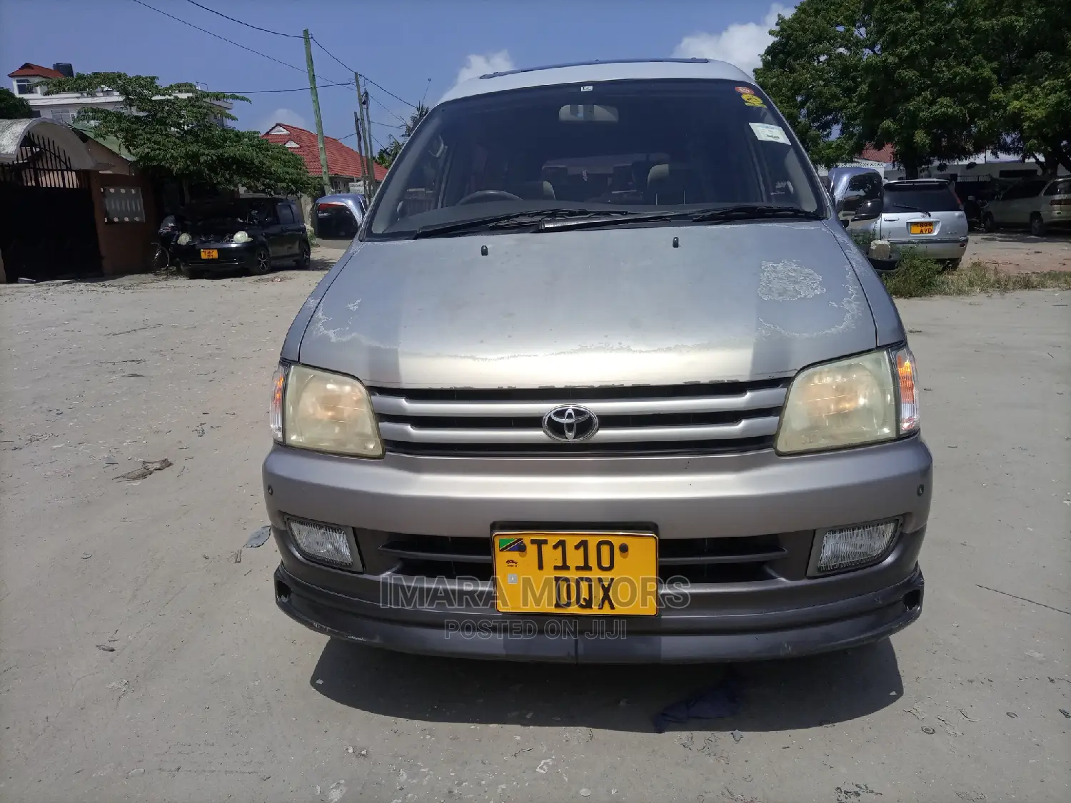 Toyota Noah 2001 Gray