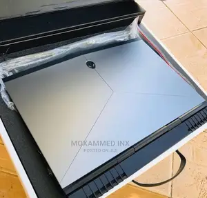 New Laptop Alienware M17x R2 16GB Intel Core I7 128GB