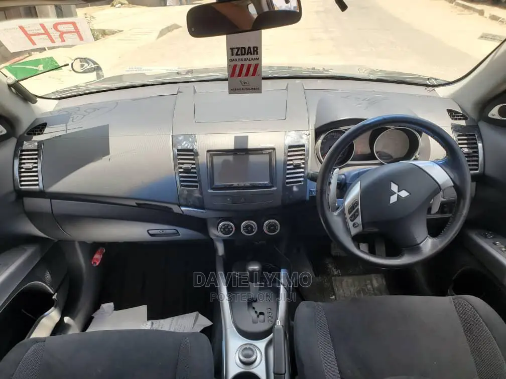 Mitsubishi Outlander 2008 Gray