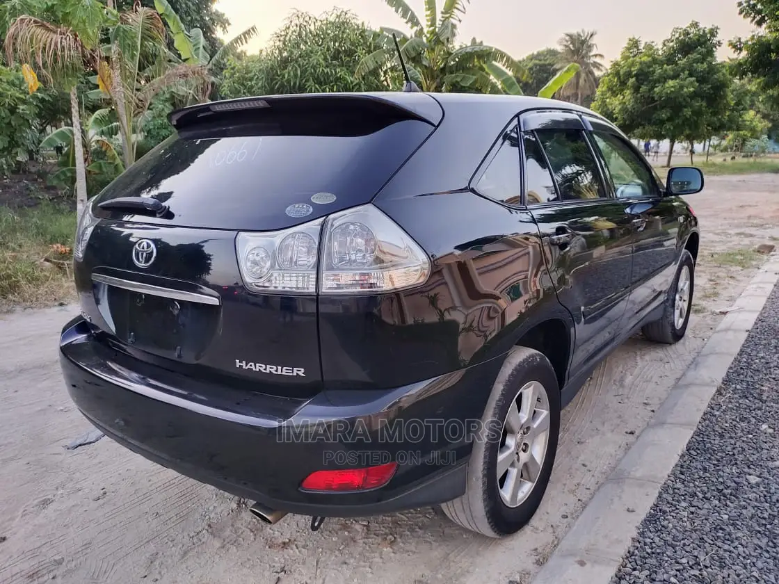 Toyota Harrier 2006 Black