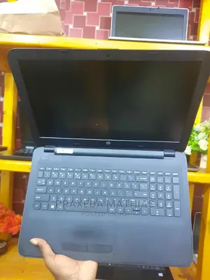 Laptop HP 250 G4 4GB Intel Core I3 HDD 320GB