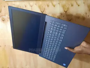 Laptop Lenovo IdeaPad 300 4GB Intel Pentium HDD 500GB