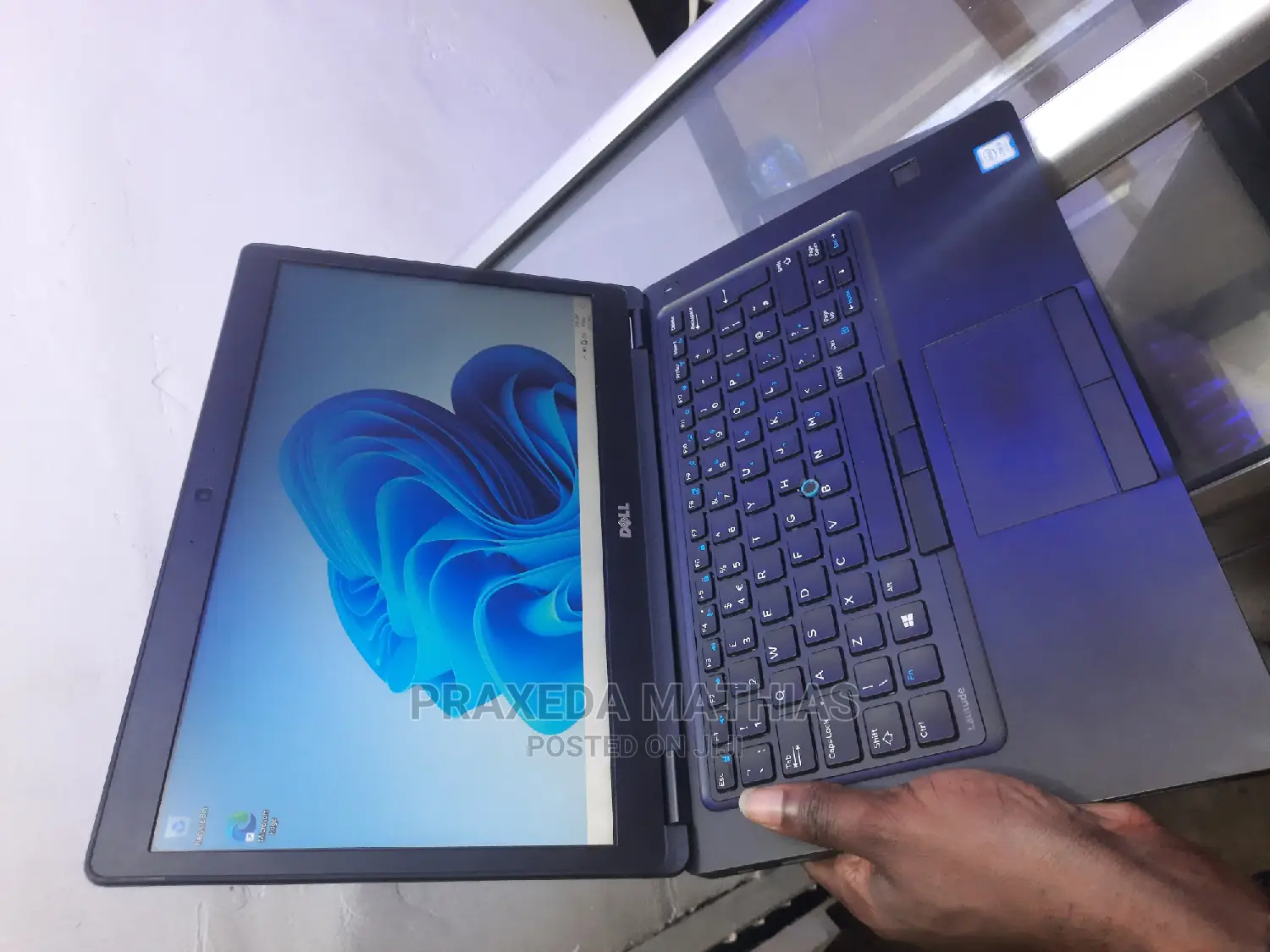 Laptop Dell Latitude 14 5480 4GB Intel Core I5 HDD 500GB