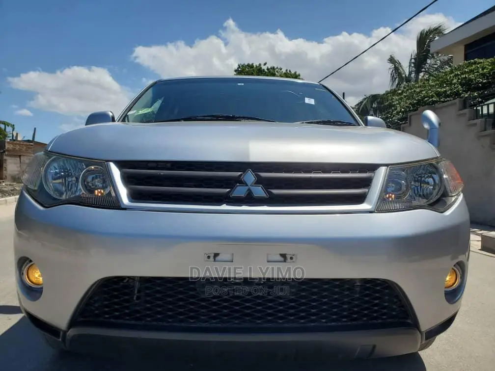 Mitsubishi Outlander 2008 Silver