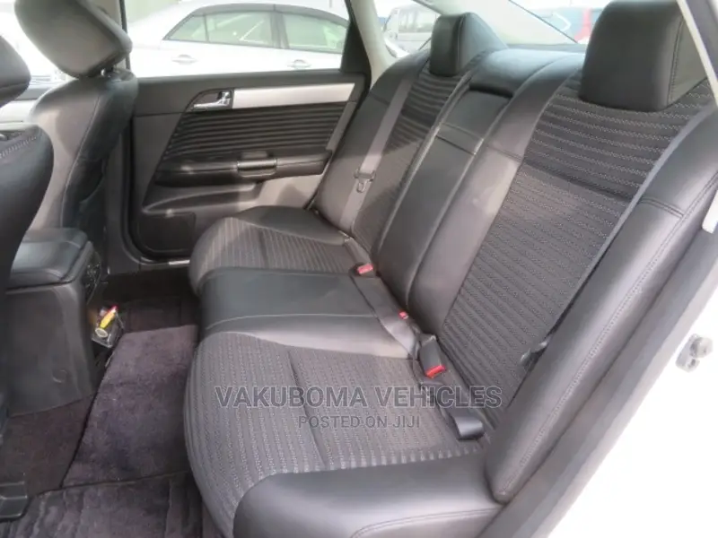 Nissan Fuga 2005 Pearl