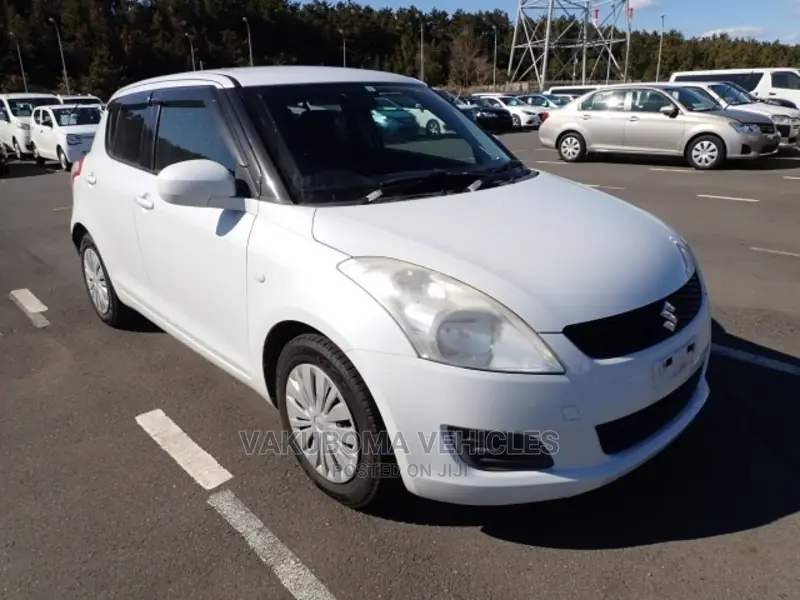Suzuki Swift 2010 White