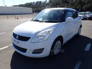 Suzuki Swift 2010 White