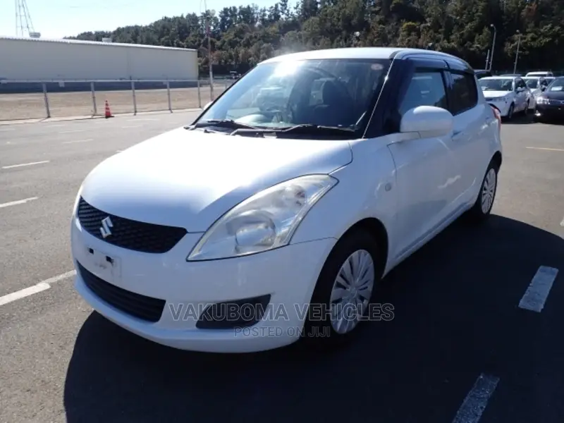 Suzuki Swift 2010 White