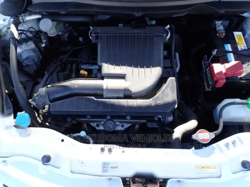 Suzuki Swift 2010 White