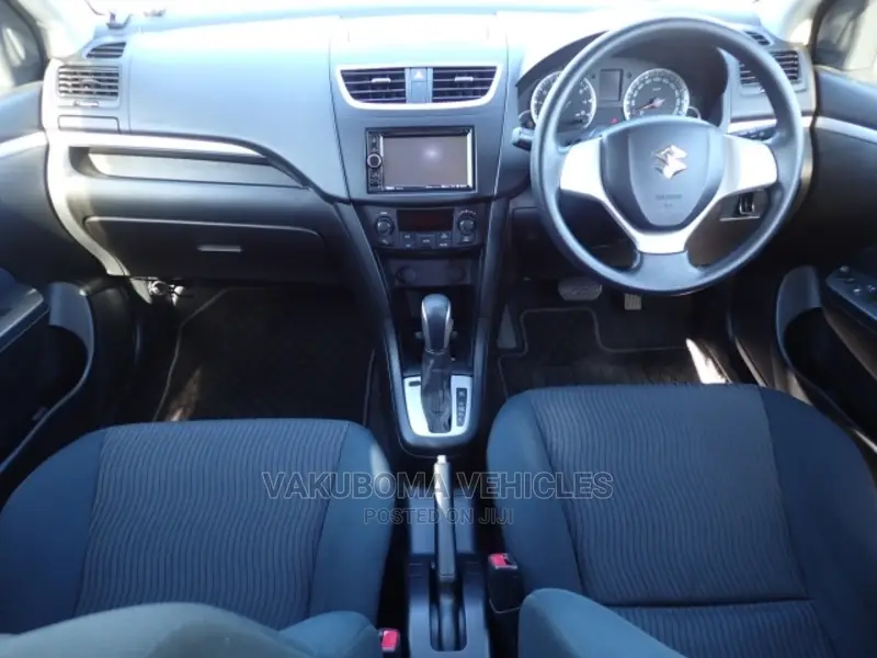 Suzuki Swift 2010 White