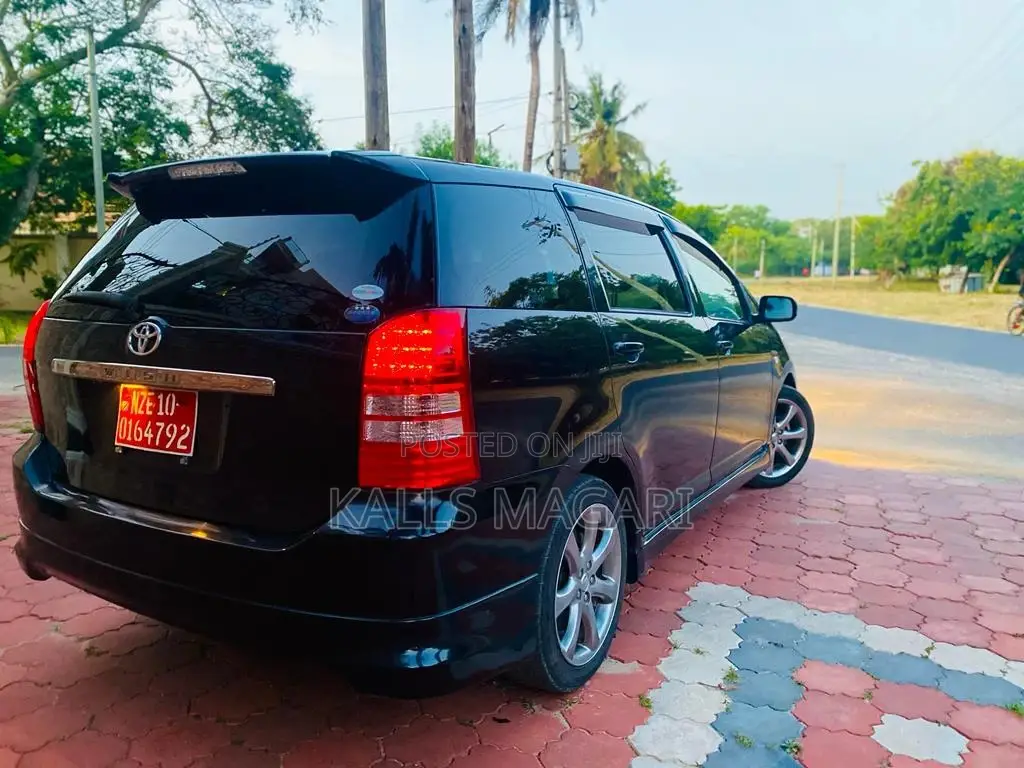 Toyota Wish 2005 Black