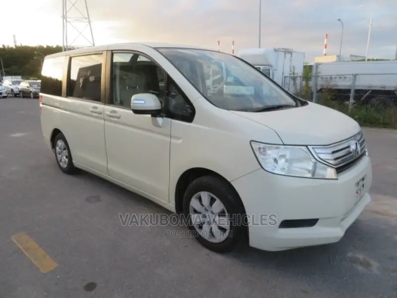 Honda Stepwgn 2009 Pearl