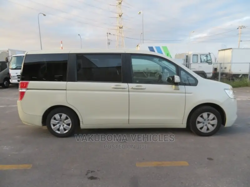 Honda Stepwgn 2009 Pearl