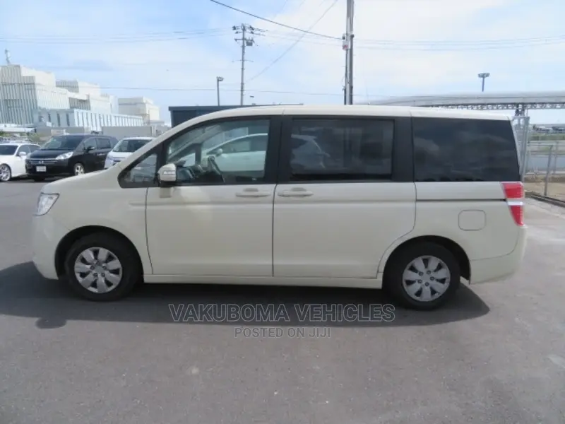 Honda Stepwgn 2009 Pearl