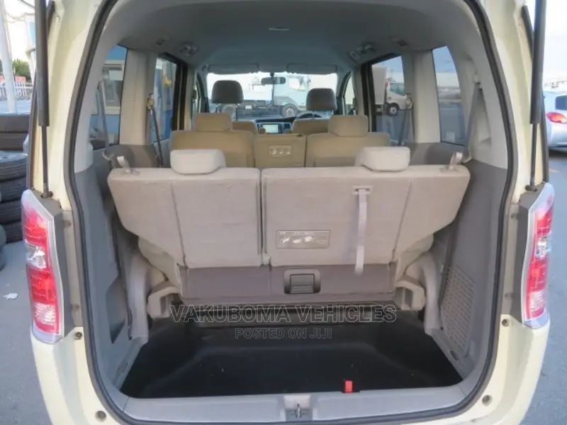 Honda Stepwgn 2009 Pearl