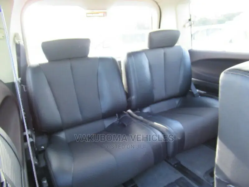 Nissan Elgrand 2005 Black