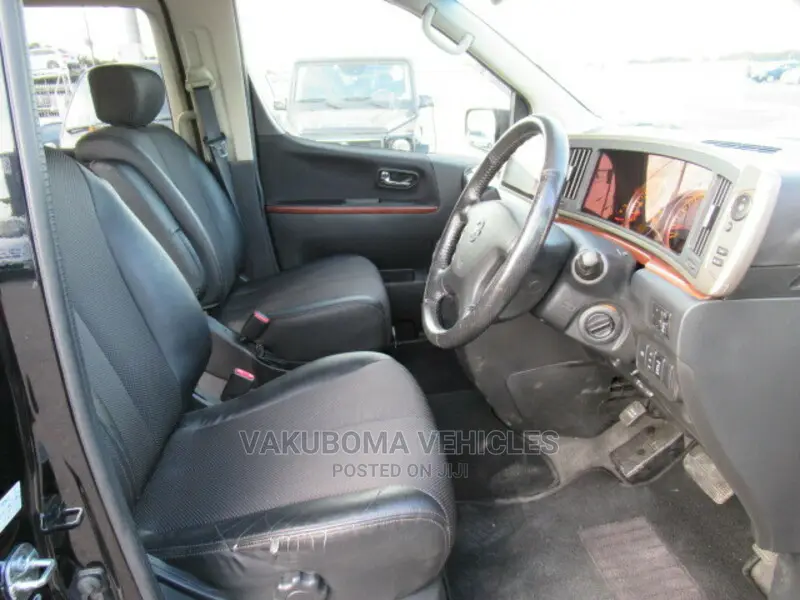 Nissan Elgrand 2005 Black