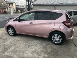 Nissan Note 2016 Pink