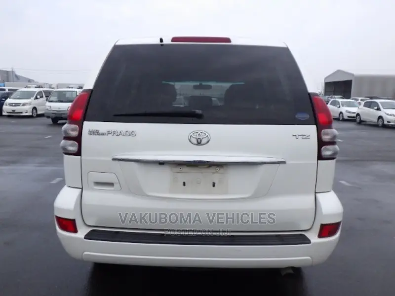 Toyota Land Cruiser Prado 2002 Pearl