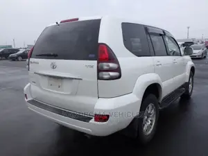 Toyota Land Cruiser Prado 2002 Pearl