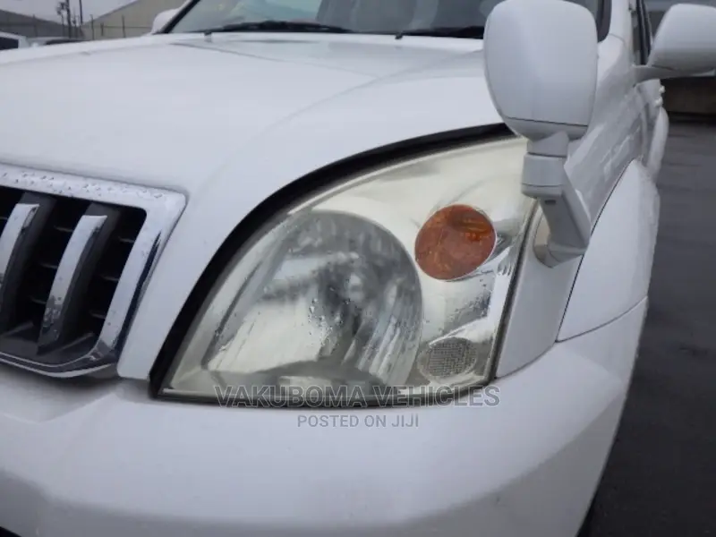 Toyota Land Cruiser Prado 2002 Pearl