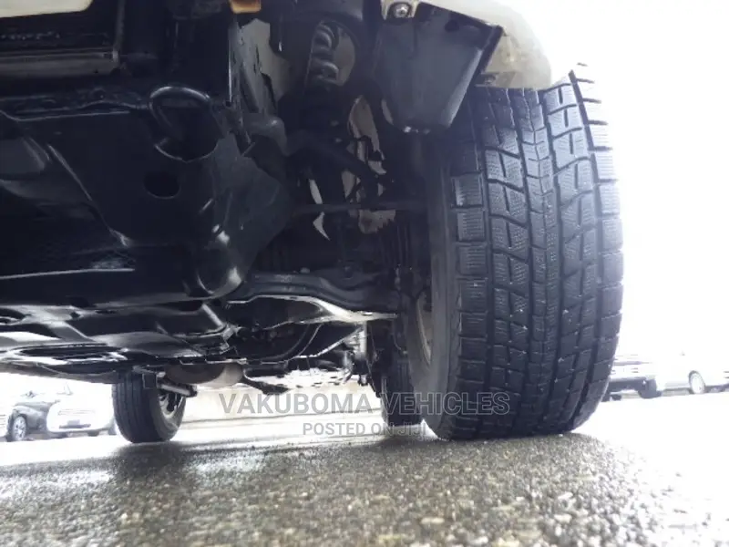 Toyota Land Cruiser Prado 2002 Pearl
