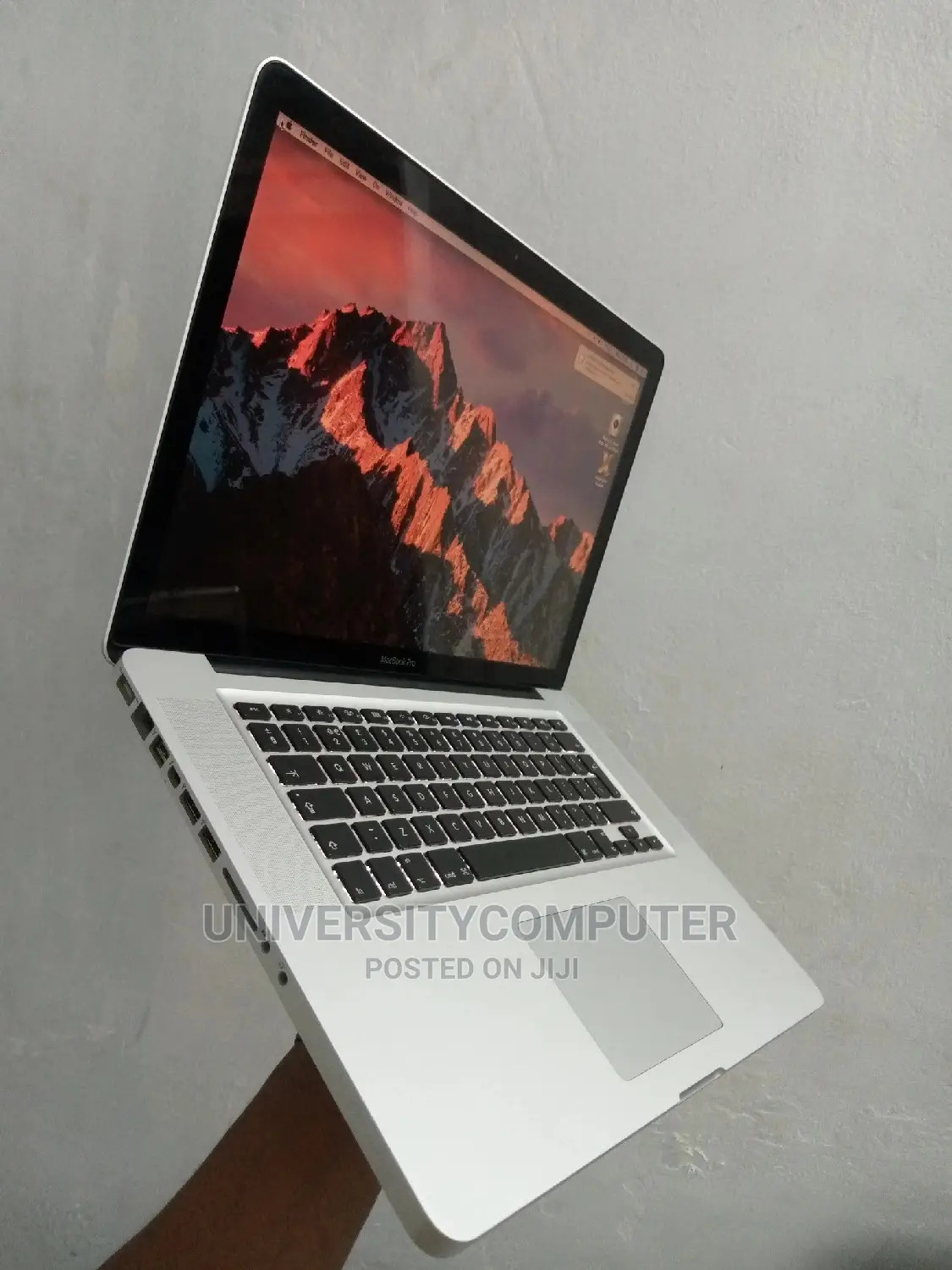Laptop Apple MacBook Pro 2011 4GB Intel Core I7 HDD 500GB