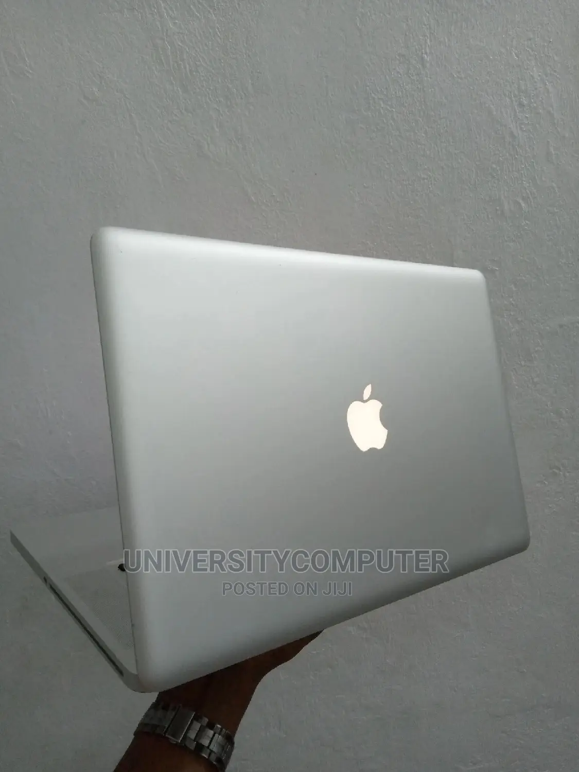 Laptop Apple MacBook Pro 2011 4GB Intel Core I7 HDD 500GB