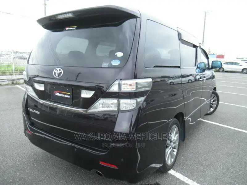 Toyota Vellfire 2011 Black