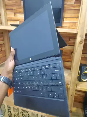 Laptop Microsoft Surface Pro 4GB Intel Core I5 SSD 60GB