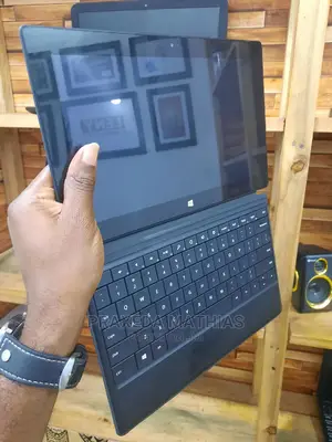 Laptop Microsoft Surface Pro 4GB Intel Core I5 SSD 60GB