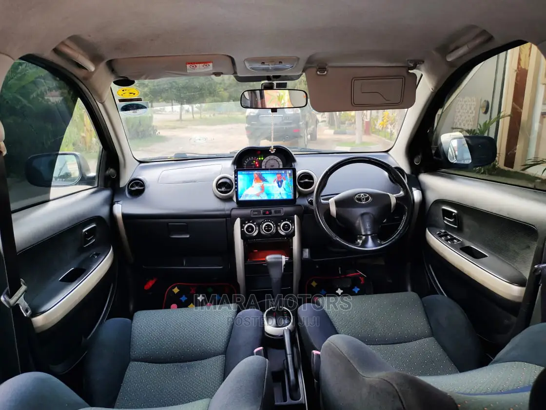 Toyota IST 2006 Black