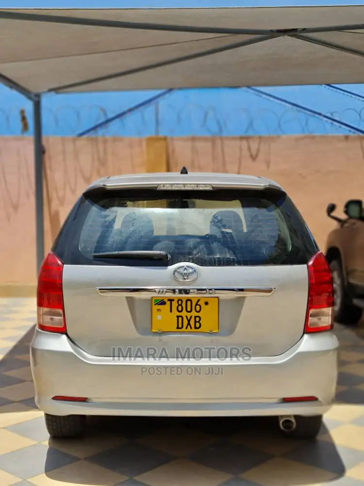 Toyota Wish 2007 Gray