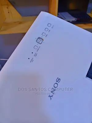 SONY Projector HD 350 Inches