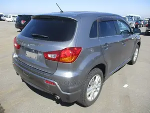 Mitsubishi RVR 2011 Silver