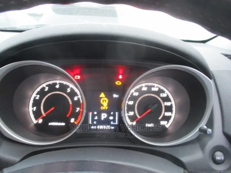 Mitsubishi RVR 2011 Silver