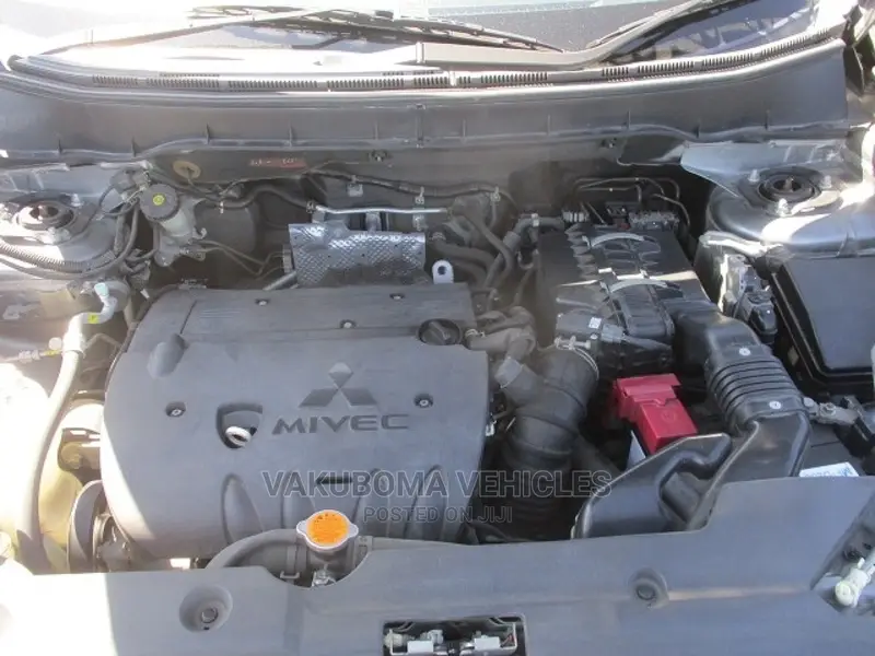 Mitsubishi RVR 2011 Silver