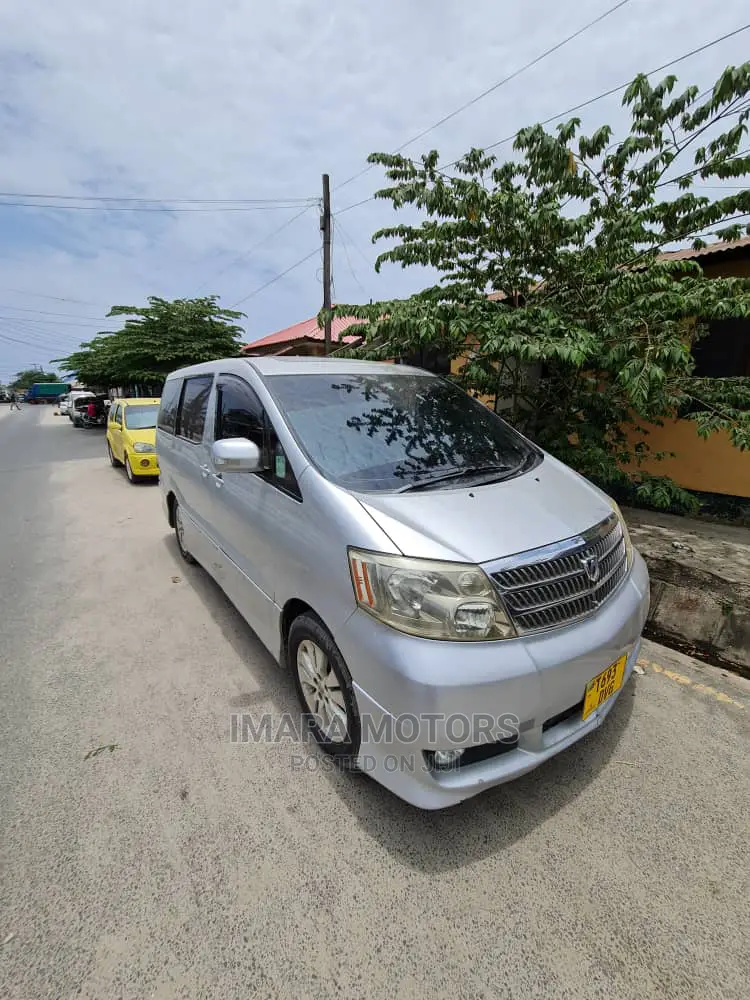 Toyota Alphard 2005 Silver