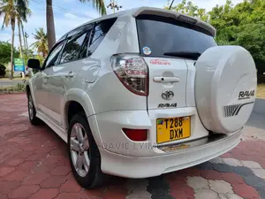 Toyota RAV4 2006 Pearl